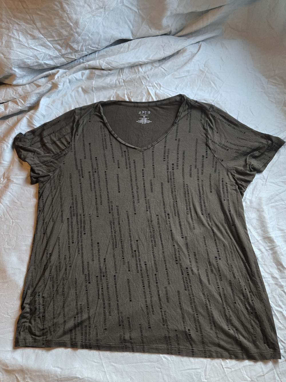 Apt. 9 Olive Short Sleeve V-Neck Top